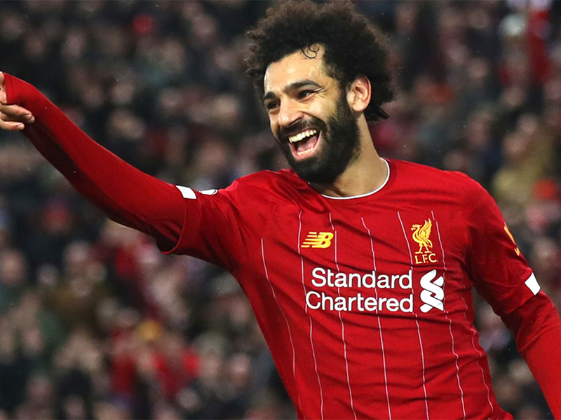 محمد صلاح يشارك جمهوره كيف احتفل بعيد الفطر المبارك